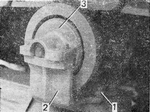 Установка поддерживающего катка трактора Т-170.01 Установка поддерживающего катка трактора Т-170.01